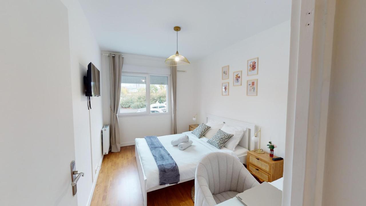 Apartament Live Like A Local Stylish 2Br With Balcony & Parking Saint-Denis  Zewnętrze zdjęcie