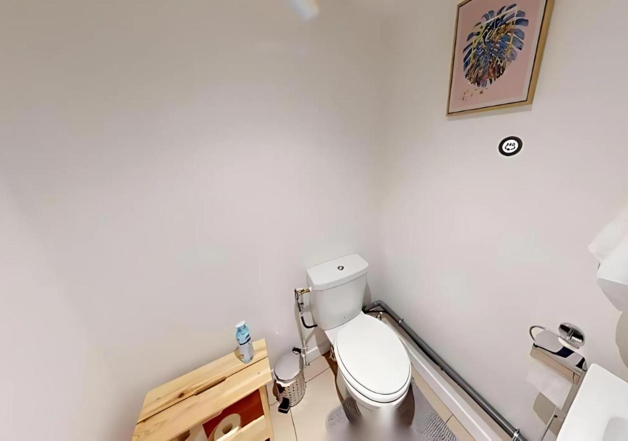 Apartament Live Like A Local Stylish 2Br With Balcony & Parking Saint-Denis  Zewnętrze zdjęcie